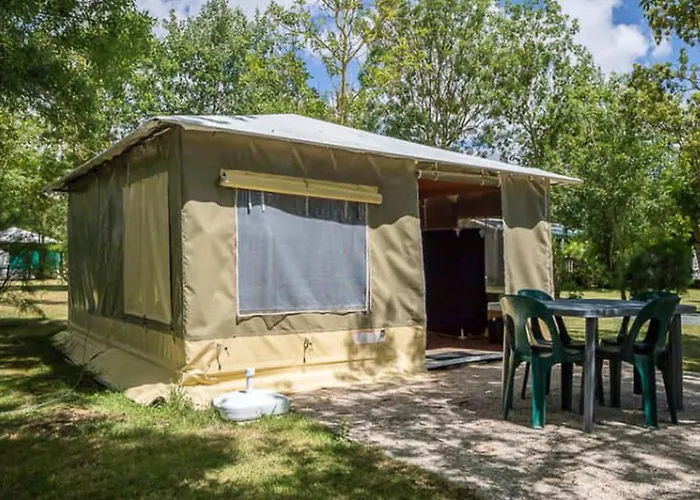 Campingplatz Mobil-home Avec Terrasse A - Api-1-52-1328